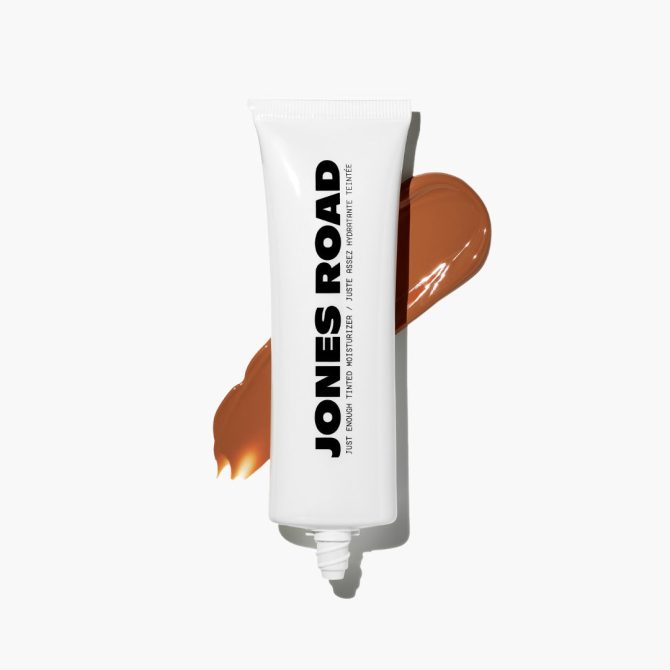 Just Enough Tinted Moisturizer - Image 10